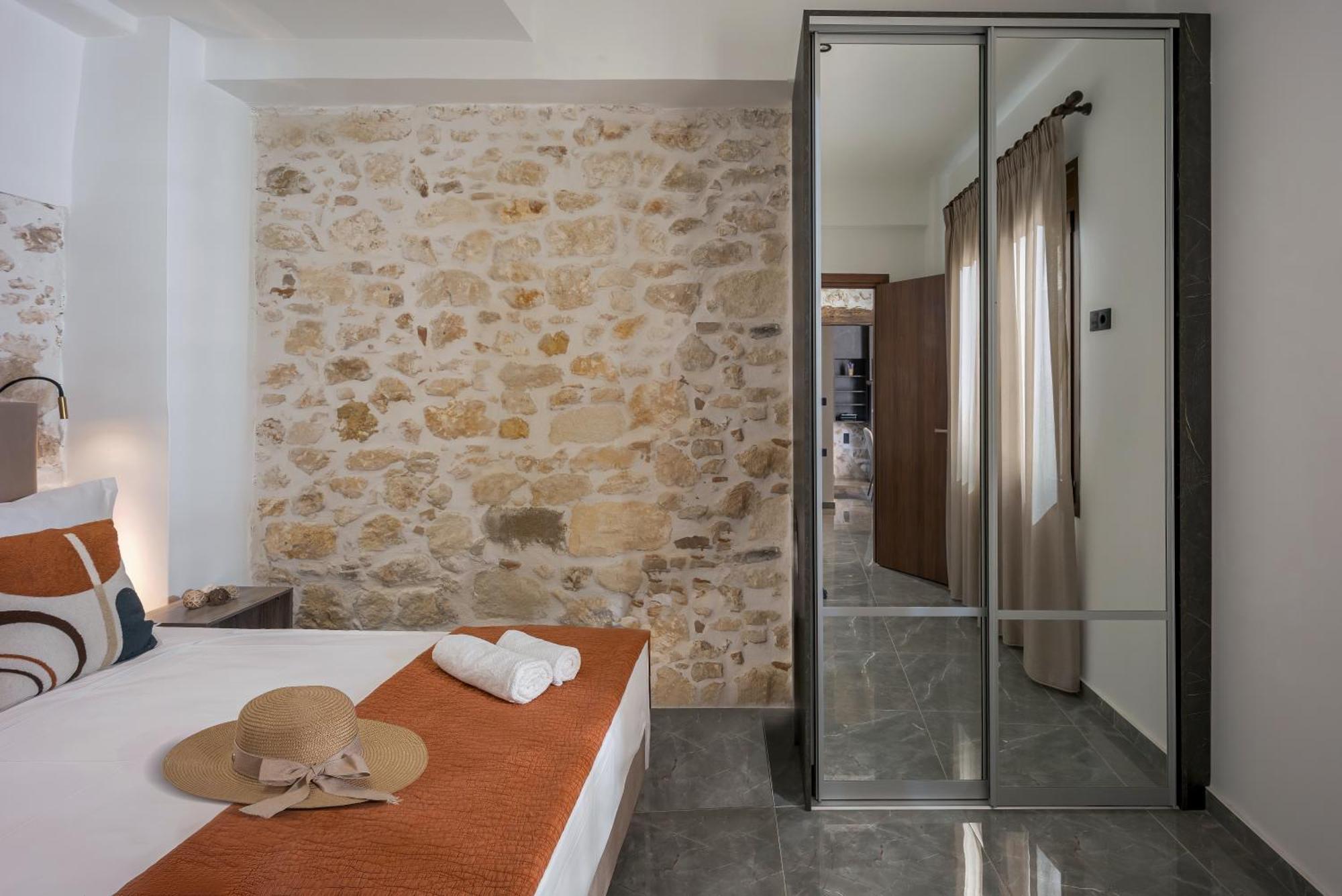 Anassa 14 Luxury One Bedroom Maisonette Apartment